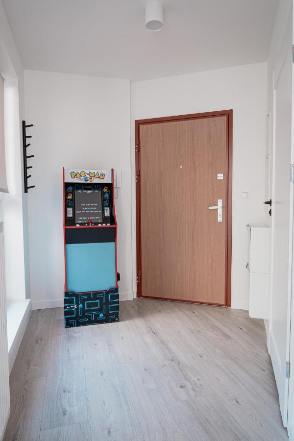 Homewell Apartments Game And Movie Poznań Buitenkant foto